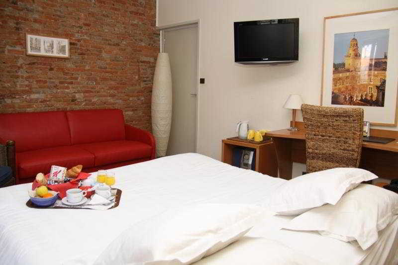 Le Clocher De Rodez Centre Gare Toulouse Phòng bức ảnh
